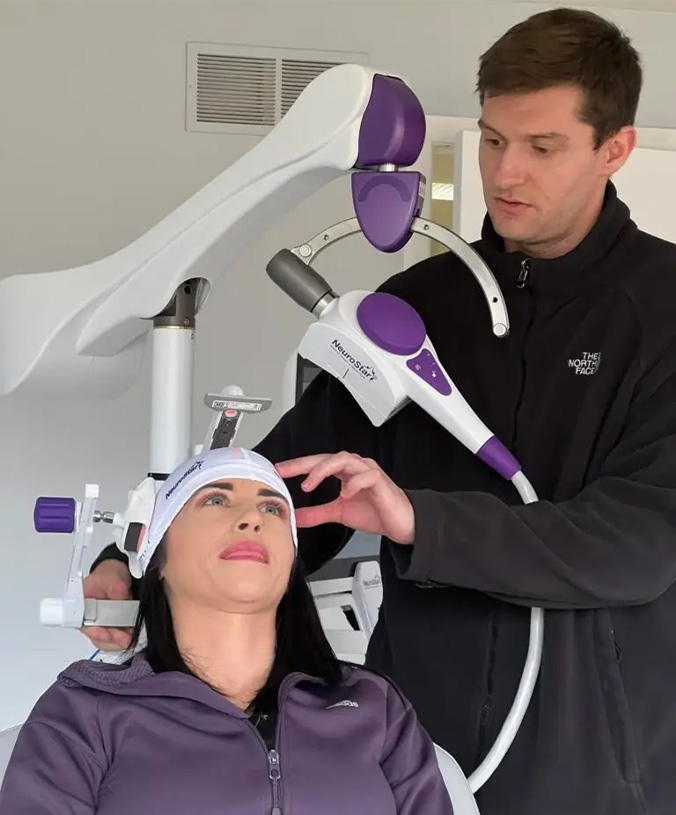 A supervised NeuroStar transcranial magnetic stimulation treatment session